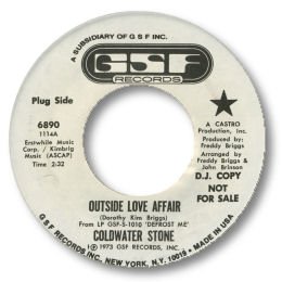 Outside love affair - GSF 6890